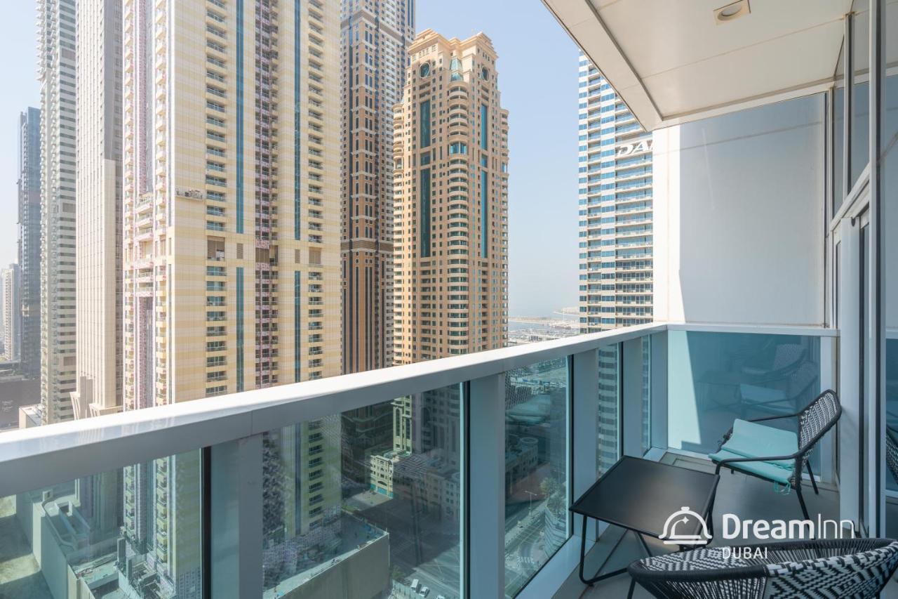 Dream Inn Apartments - Marina Arcade Tower 두바이 외부 사진
