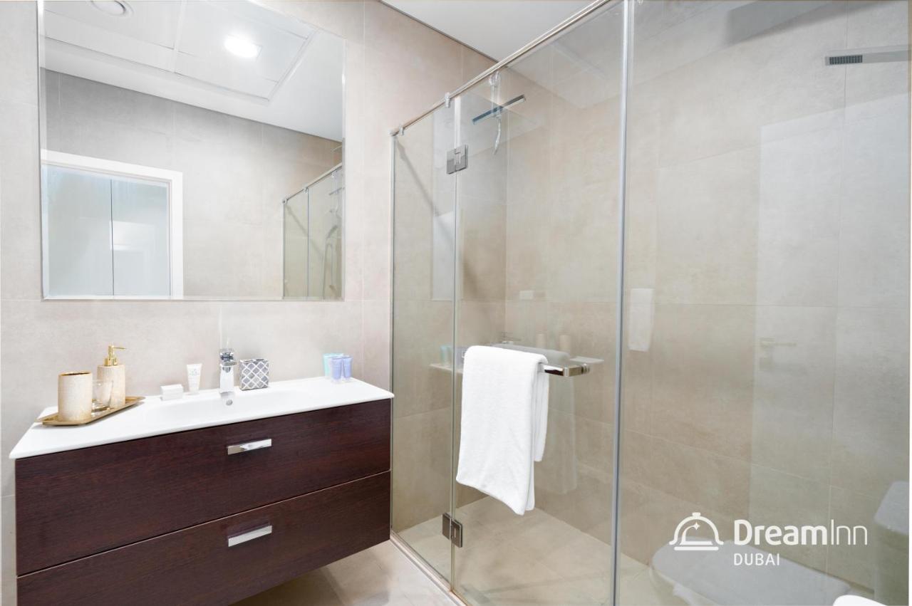 Dream Inn Apartments - Marina Arcade Tower 두바이 외부 사진